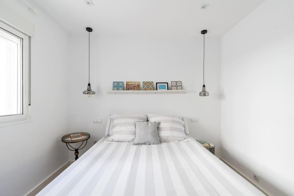 Apartamento Moderno En Triana 2 Dormitorios Y Aire Acondicionado Sewilla Zewnętrze zdjęcie