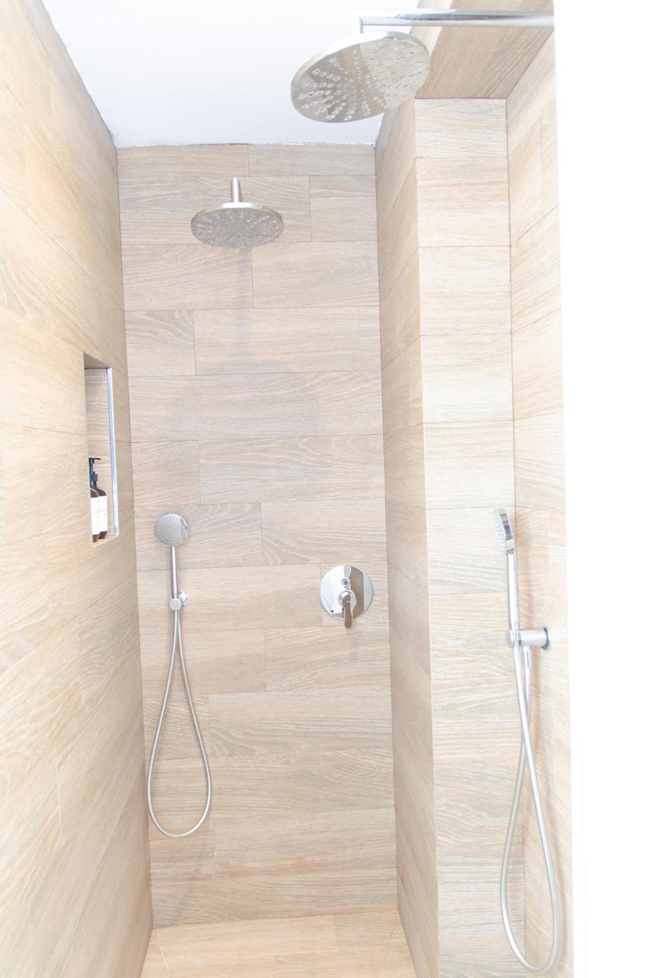 Apartamento Moderno En Triana 2 Dormitorios Y Aire Acondicionado Sewilla Zewnętrze zdjęcie