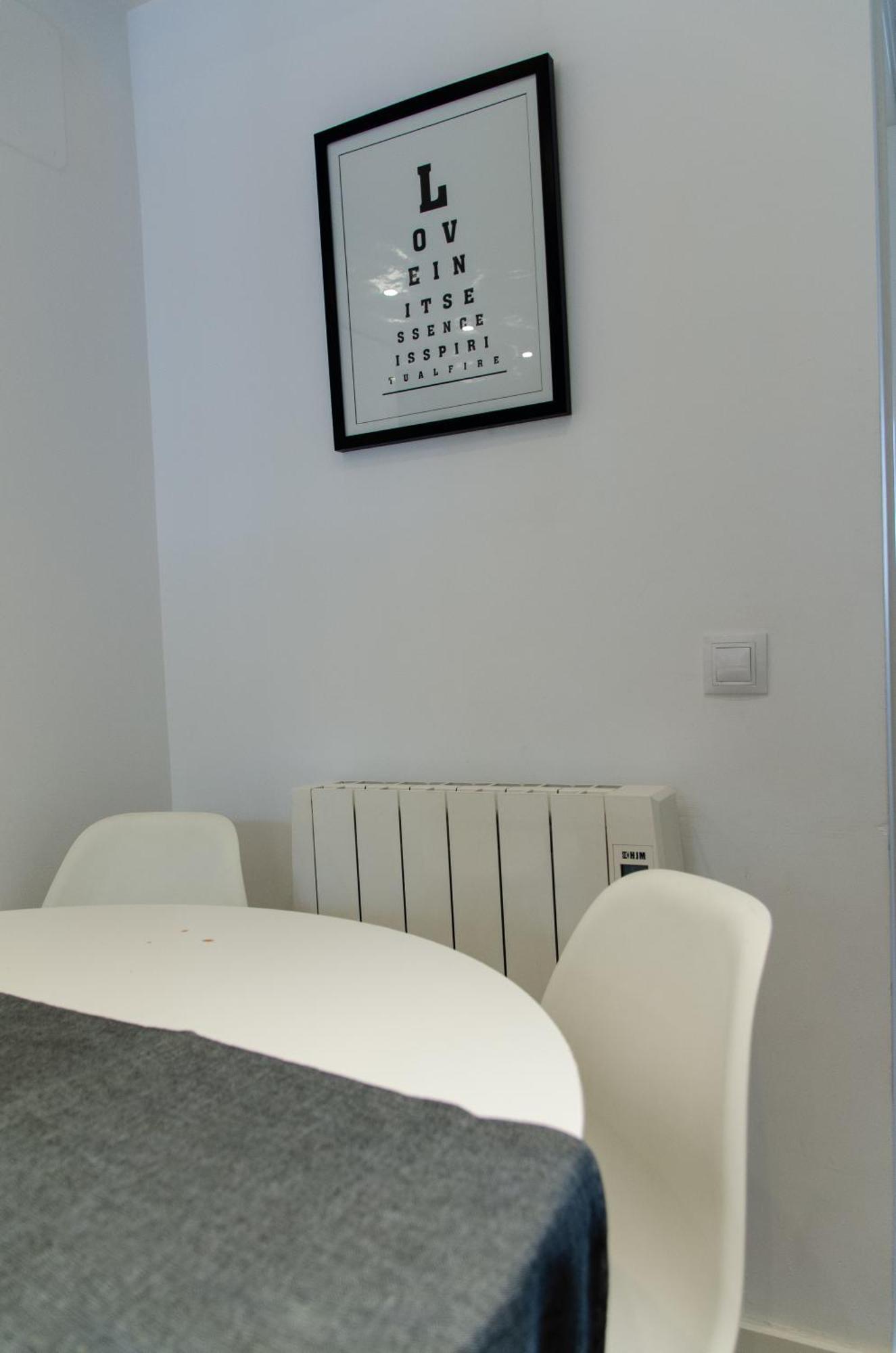 Apartamento Moderno En Triana 2 Dormitorios Y Aire Acondicionado Sewilla Zewnętrze zdjęcie