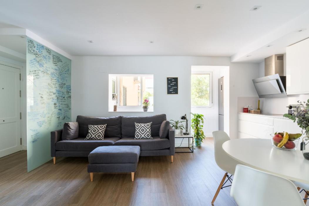 Apartamento Moderno En Triana 2 Dormitorios Y Aire Acondicionado Sewilla Zewnętrze zdjęcie