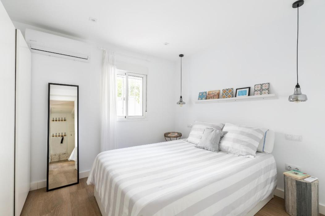 Apartamento Moderno En Triana 2 Dormitorios Y Aire Acondicionado Sewilla Zewnętrze zdjęcie