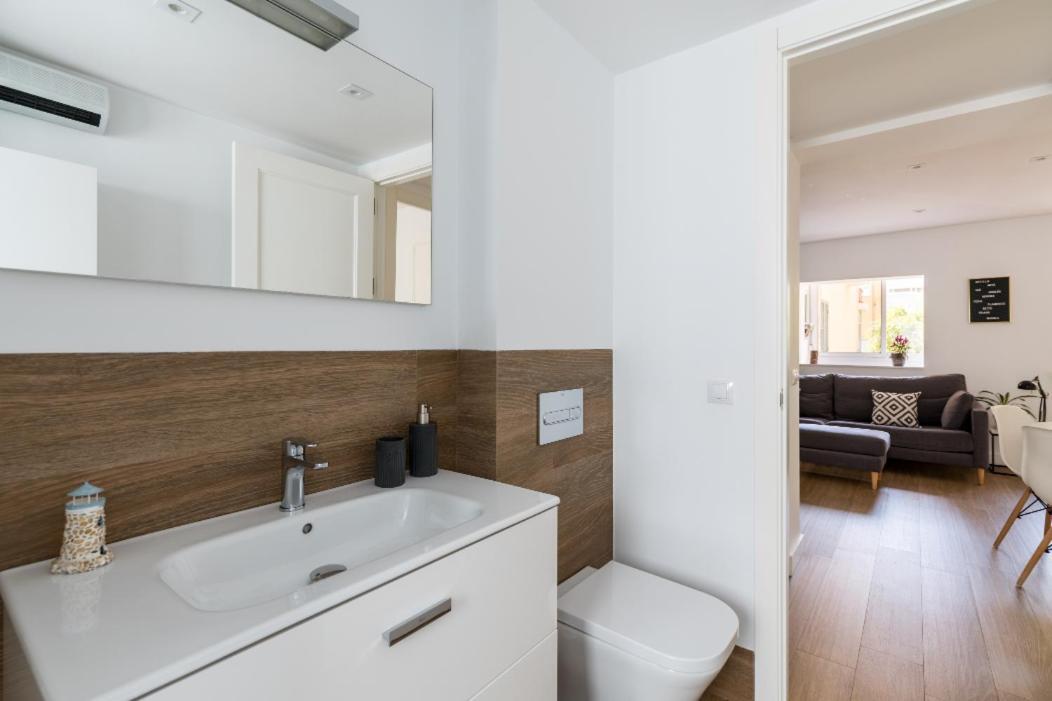 Apartamento Moderno En Triana 2 Dormitorios Y Aire Acondicionado Sewilla Zewnętrze zdjęcie